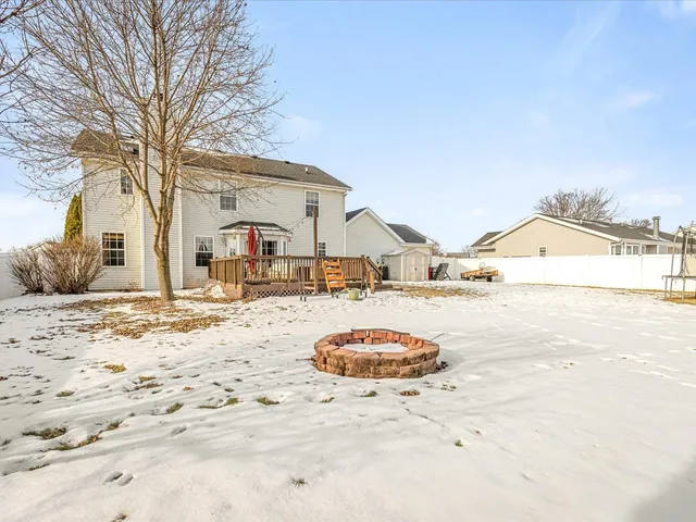 $365,000 | 10853 Lemon Grass Lane, Roscoe, IL 61073