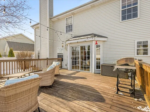 $365,000 | 10853 Lemon Grass Lane, Roscoe, IL 61073