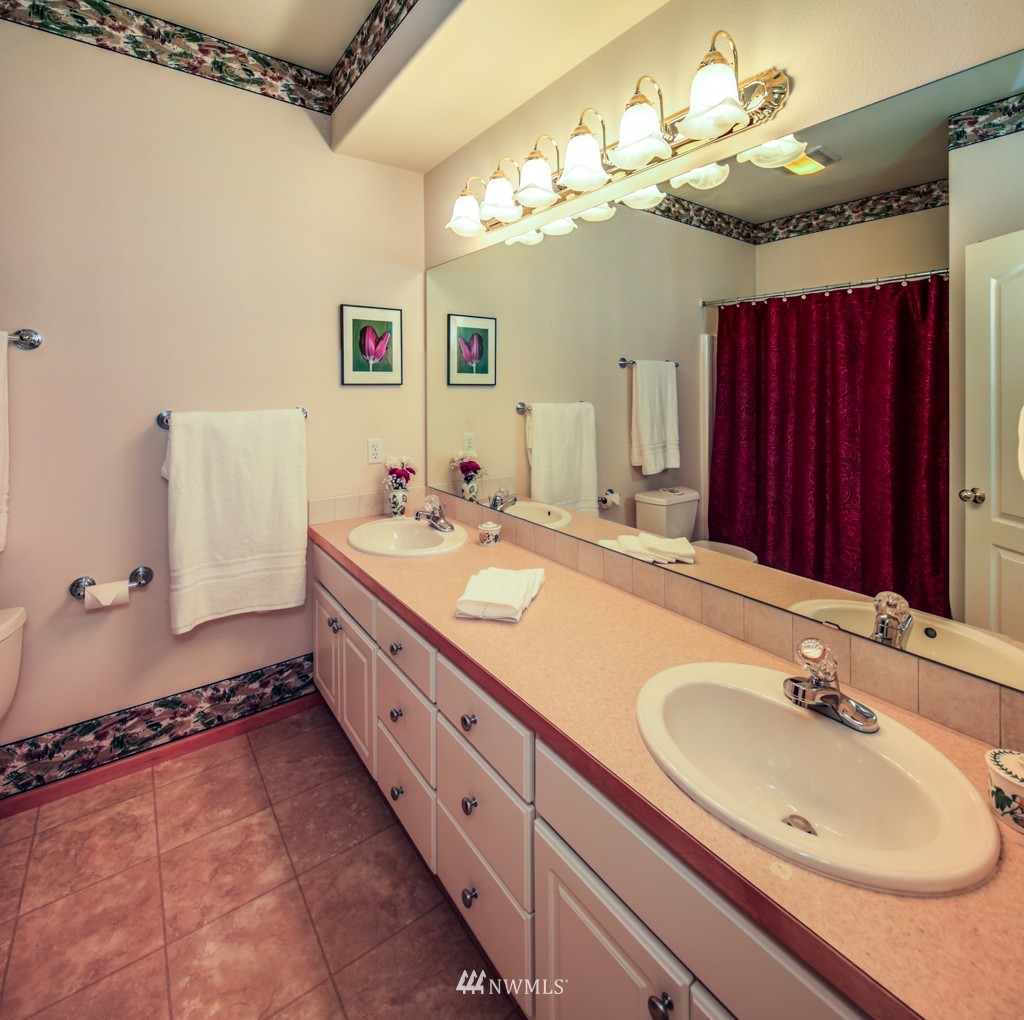 8190 Comox Road Birch Bay, WA 98230 - Photo 16 of 23 Gallery Image 16