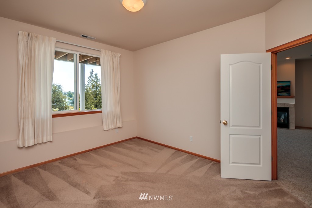 8190 Comox Road Birch Bay, WA 98230 - Photo 19 of 23 Gallery Image 19