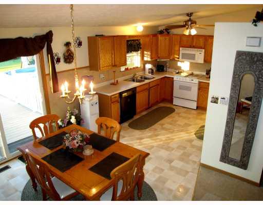 285 Heimann Road Latrobe, PA 15650 - Photo 4 of 8 Kitchen.