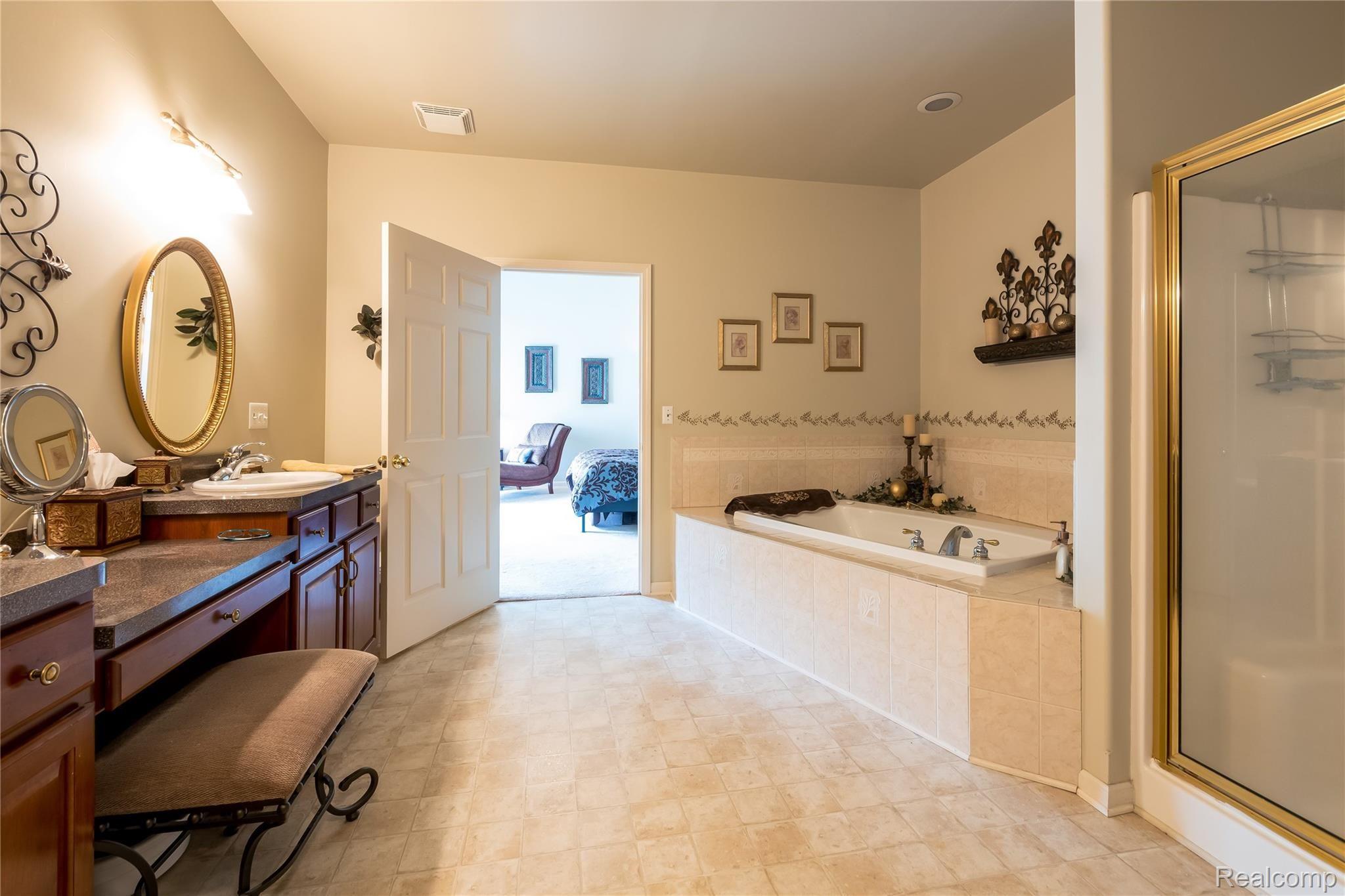 1447 Bowers Road Lapeer, MI 48446 - Photo 38 of 53 REP_8035.jpg
