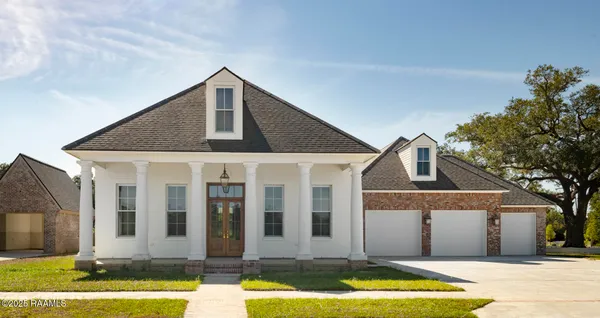 $1,169,999 | 200 Castle Vine Way, Lafayette, LA 70508