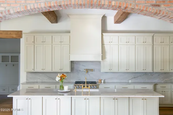 $1,169,999 | 200 Castle Vine Way, Lafayette, LA 70508