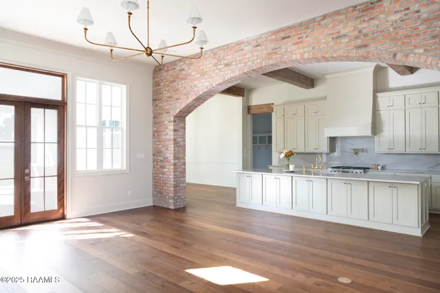 $1,169,999 | 200 Castle Vine Way, Lafayette, LA 70508