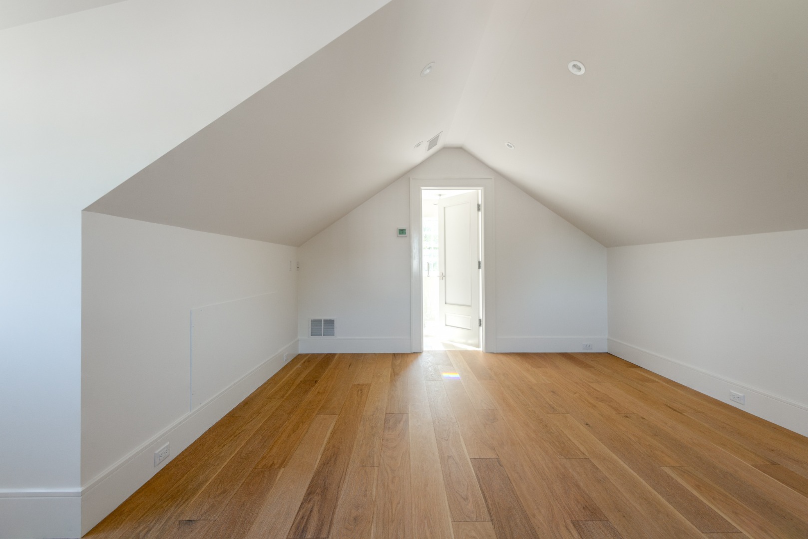 10 Silver Street Nantucket, MA 02554 - Photo 32 of 72