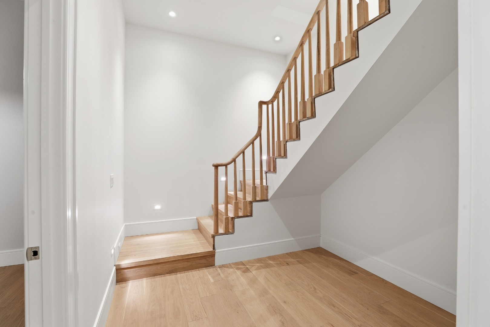 10 Silver Street Nantucket, MA 02554 - Photo 35 of 72