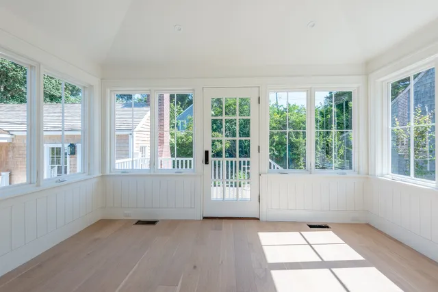 $6,995,000 | 10 Silver Street, Nantucket, MA 02554