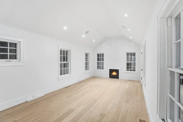 $6,995,000 | 10 Silver Street, Nantucket, MA 02554