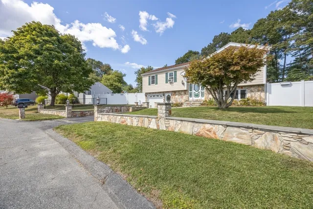 $490,000 | 210 Heritage Drive, New Bedford, MA 02745