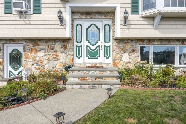 $490,000 | 210 Heritage Drive, New Bedford, MA 02745