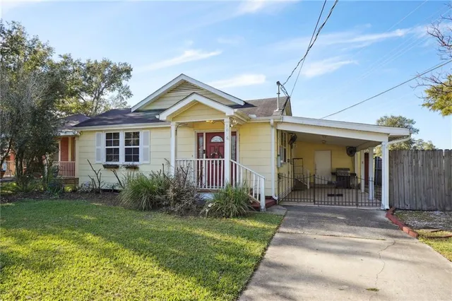 $200,000 | 1016 Tullulah Avenue, River Ridge, LA 70123