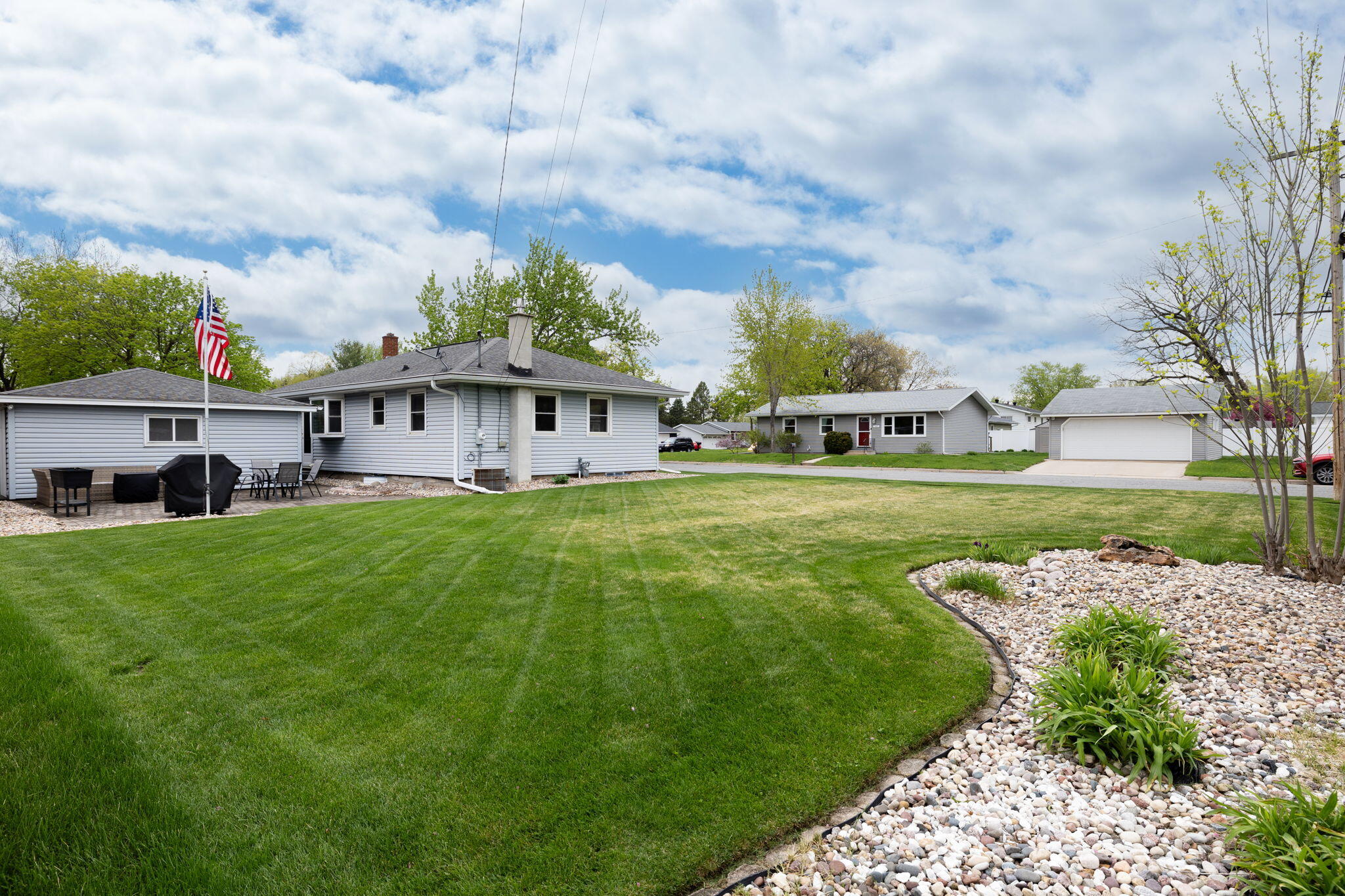 1102 Lake Street Onalaska, WI 54650 - Photo 21 of 25 Backyard