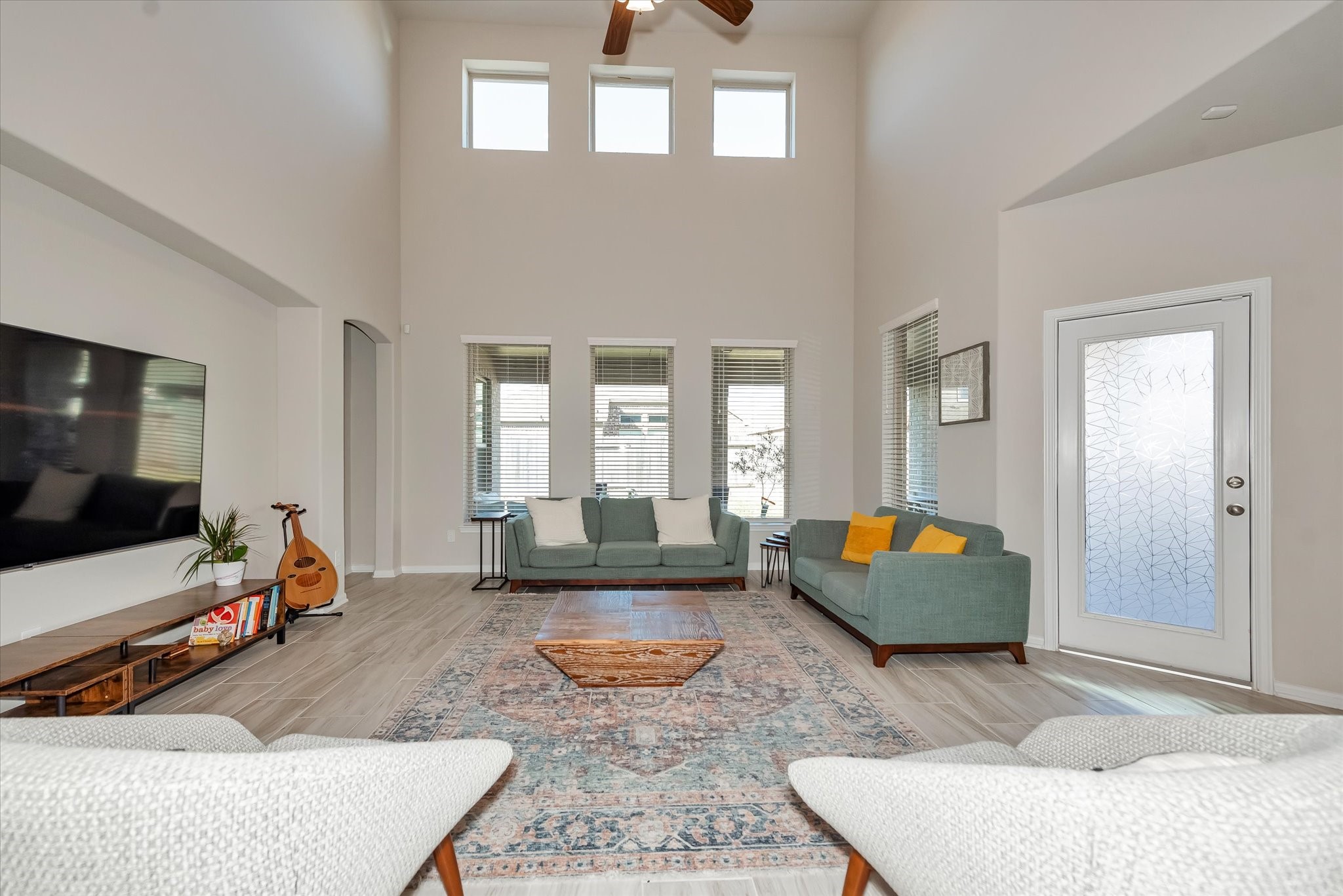 18306 Windy Knl Way Houston, TX 77084 - Photo 12 of 46 View of the den