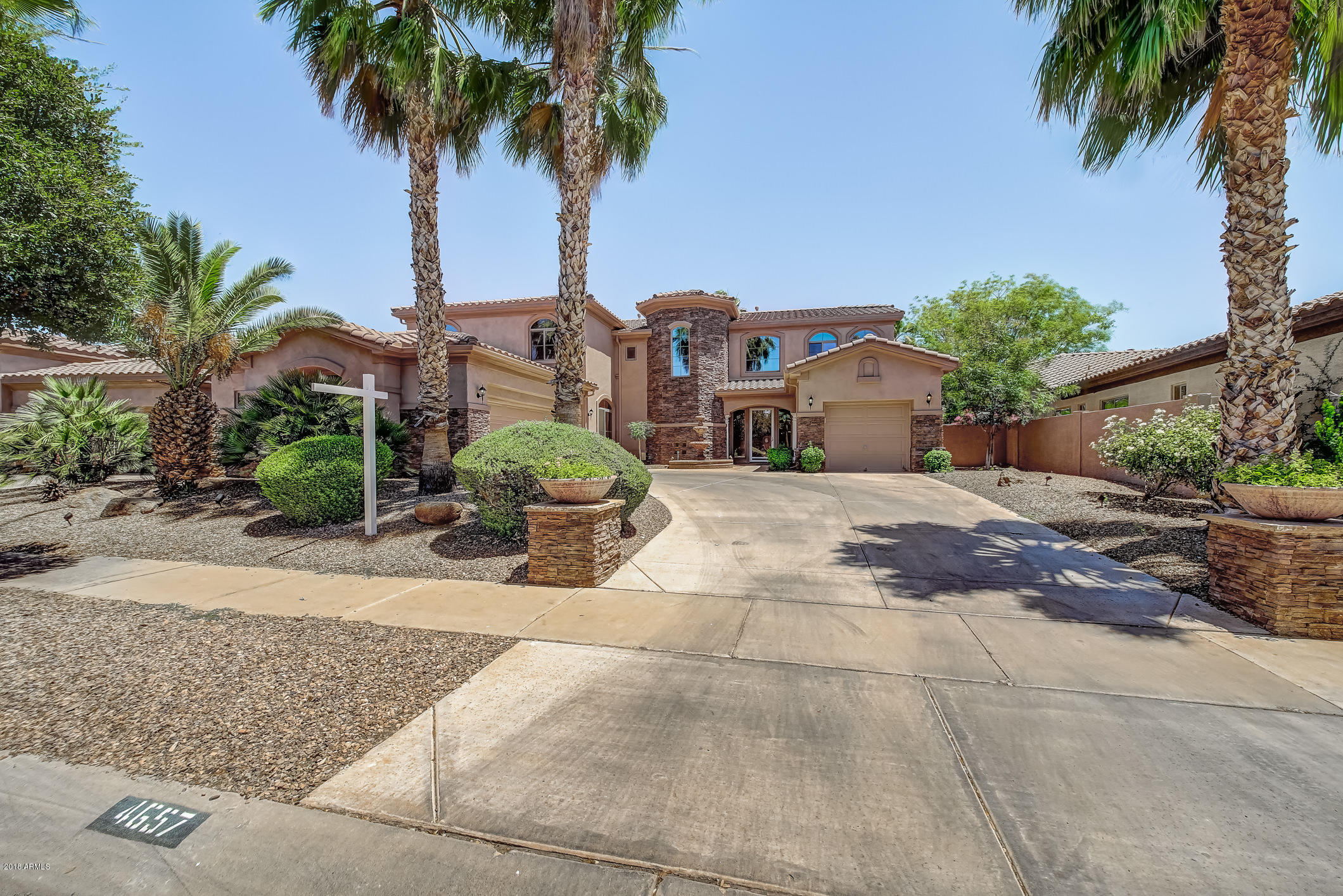 4657 East Reins Road Gilbert, AZ 85297 - Photo 70 of 95 300-FrontExterior_CurbAppeal