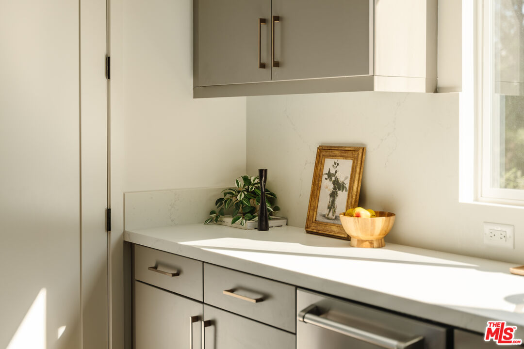 3859 North Riley Lane Los Angeles, CA 90065 - Photo 74 of 75 Gallery Image 74