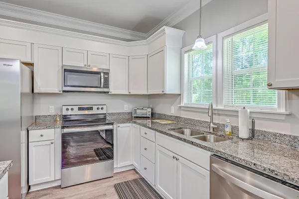 $395,000 | 326 Turner Lane, Round O, SC 29474