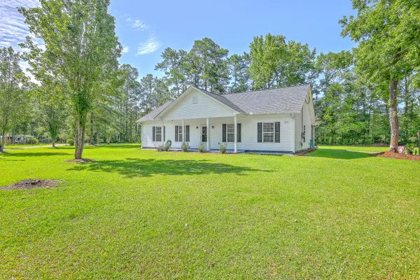 $395,000 | 326 Turner Lane, Round O, SC 29474