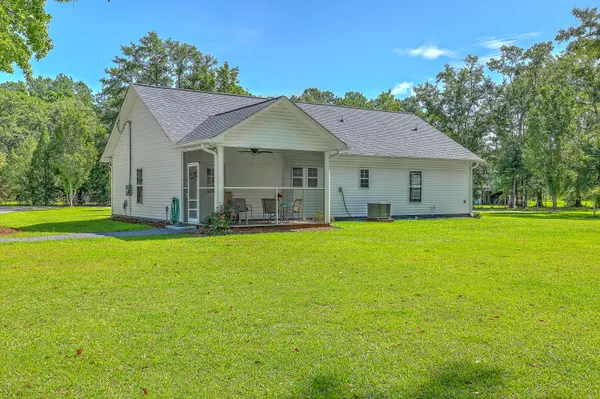 $395,000 | 326 Turner Lane, Round O, SC 29474