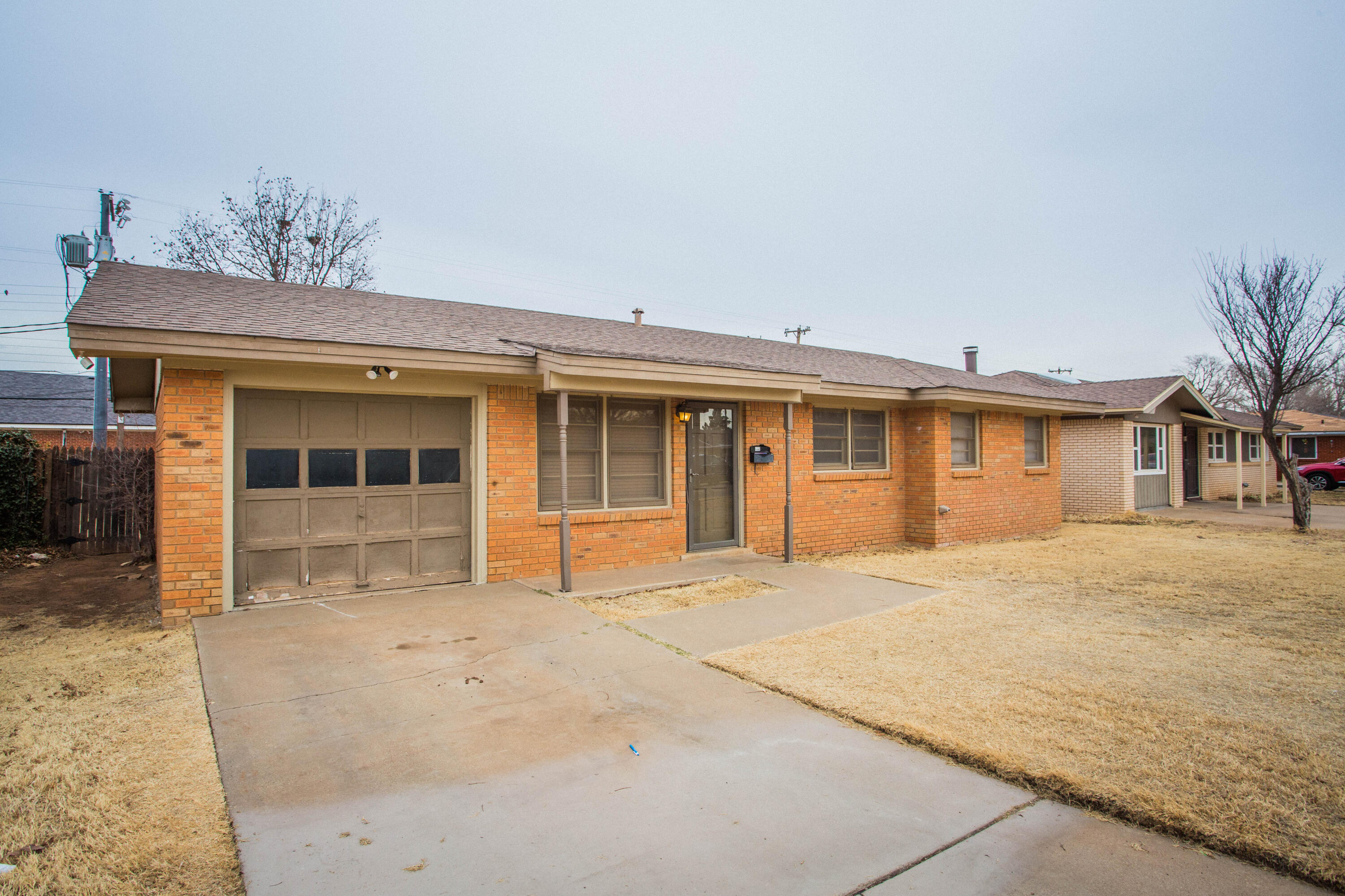 4932 9th Street Lubbock, TX 79416 - Photo 2 of 29 front view of a house