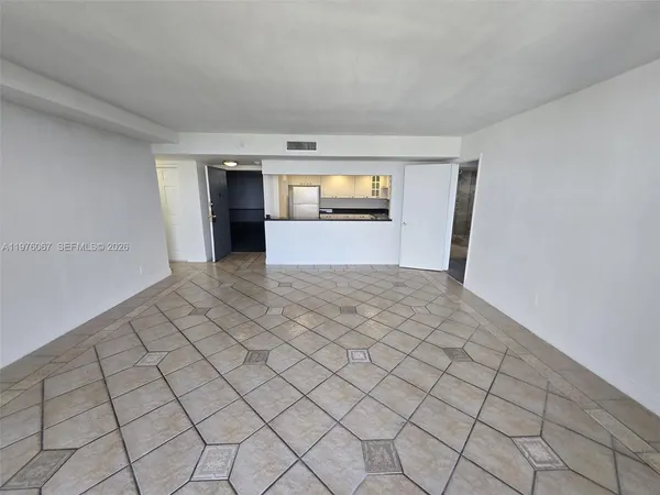 $1,990 | 13499 Biscayne Boulevard, Unit 1505, North Miami, FL 33181