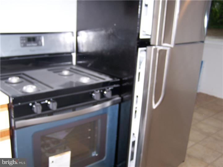 810 North Forklanding Road, Unit 301 Maple Shade, NJ 08052 - Photo 2 of 15