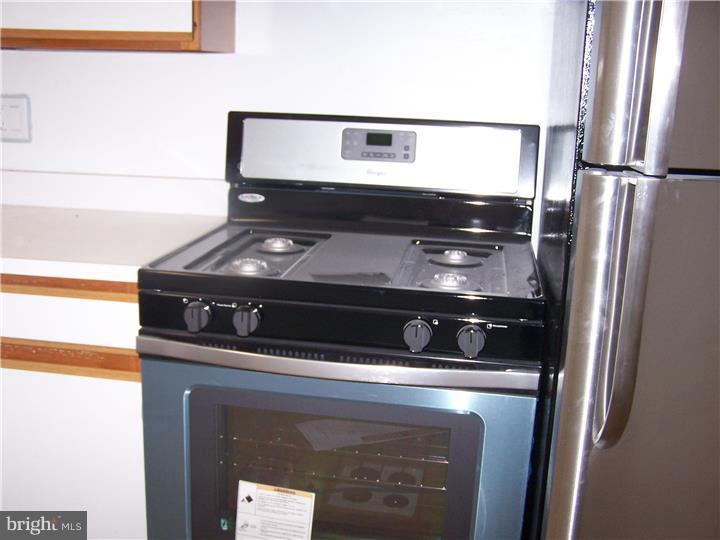 810 North Forklanding Road, Unit 301 Maple Shade, NJ 08052 - Photo 10 of 15