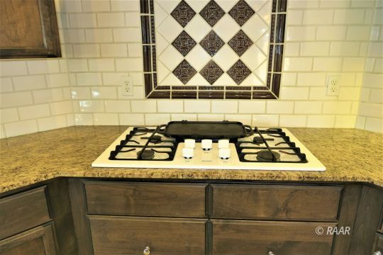 332 South Gateway Boulevard Ridgecrest, CA 93555 - Photo 12 of 31