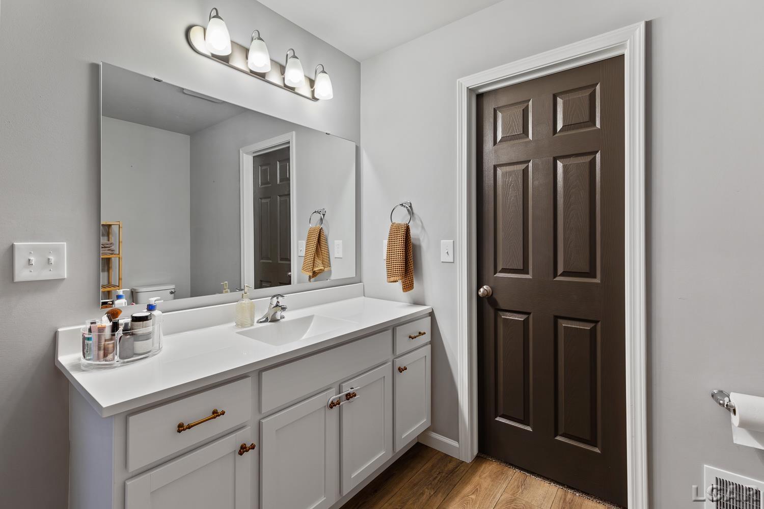 3202 Sutton Road Tecumseh, MI 49286 - Photo 19 of 47 50169383-db563f29-4237-44a1-8c03-7840ab5d3700.JPG