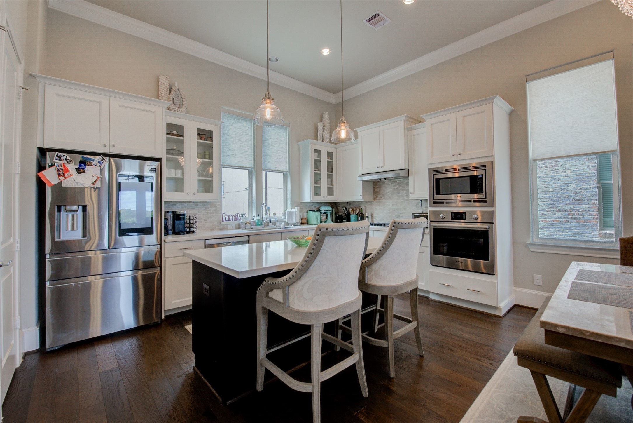 9664 Knight Road Houston, TX 77045 - Photo 9 of 33