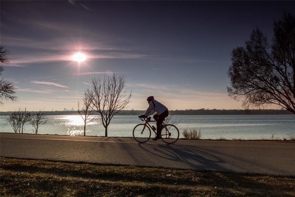 9443 Waterview Road Dallas, TX 75218 - Photo 15 of 34 Bike rider