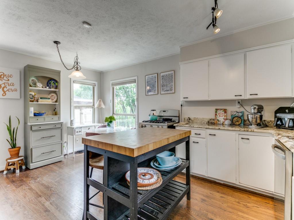 9443 Waterview Road Dallas, TX 75218 - Photo 4 of 34