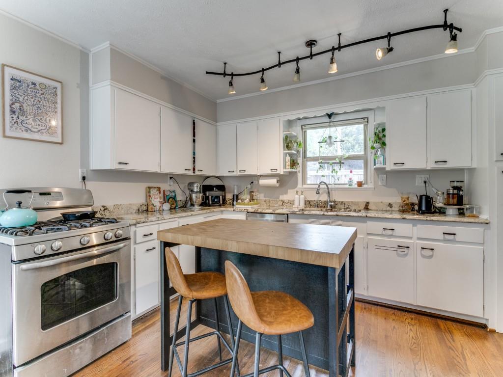 9443 Waterview Road Dallas, TX 75218 - Photo 5 of 34