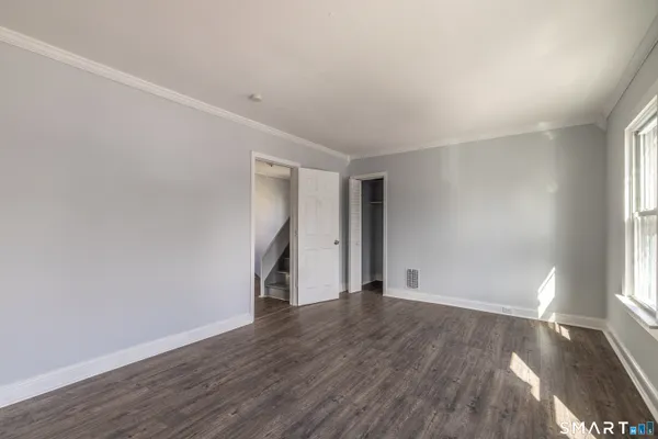 $3,000 | 92 Herkimer Street, Bridgeport, CT 06604