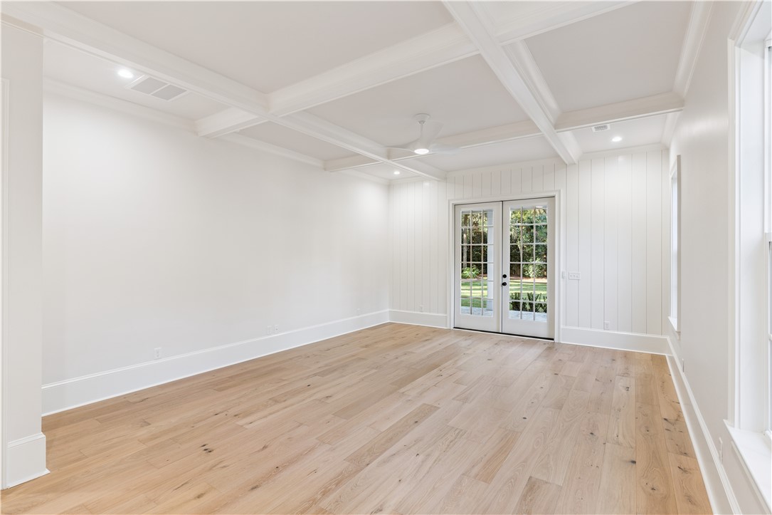 122 Red Bird Lane St. Simons Island, GA 31522 - Photo 13 of 36 Primary Bedroom