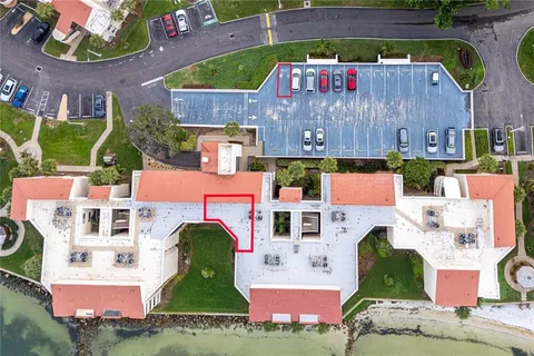 $525,000 | 5541 La Puerta Del Sol Boulevard South, Unit 116, St. Petersburg, FL 33715