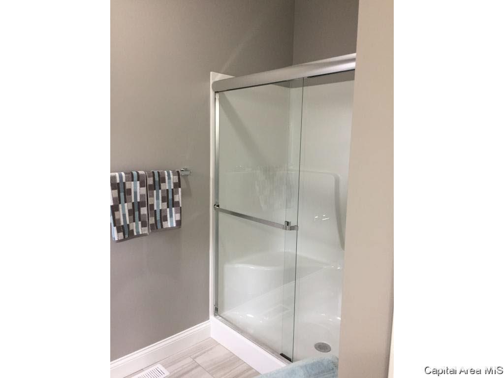 3202 Grassmere Drive Springfield, IL 62711 - Photo 6 of 14