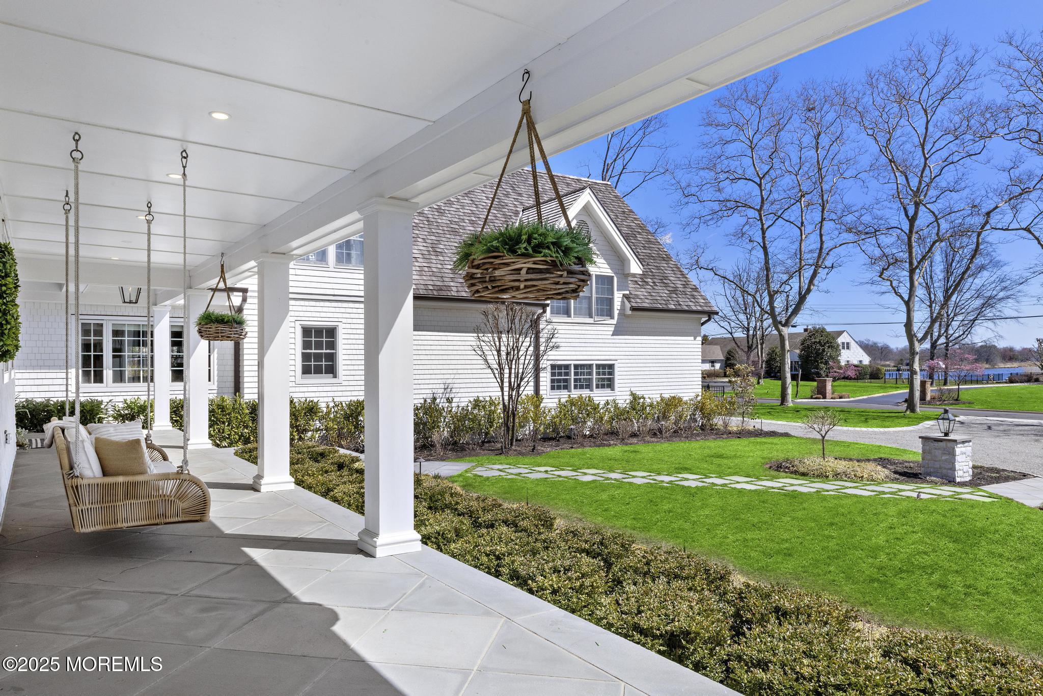 85 Goose Neck Point Road Oceanport, NJ 07757 - Photo 3 of 46 85 Gooseneck (29)