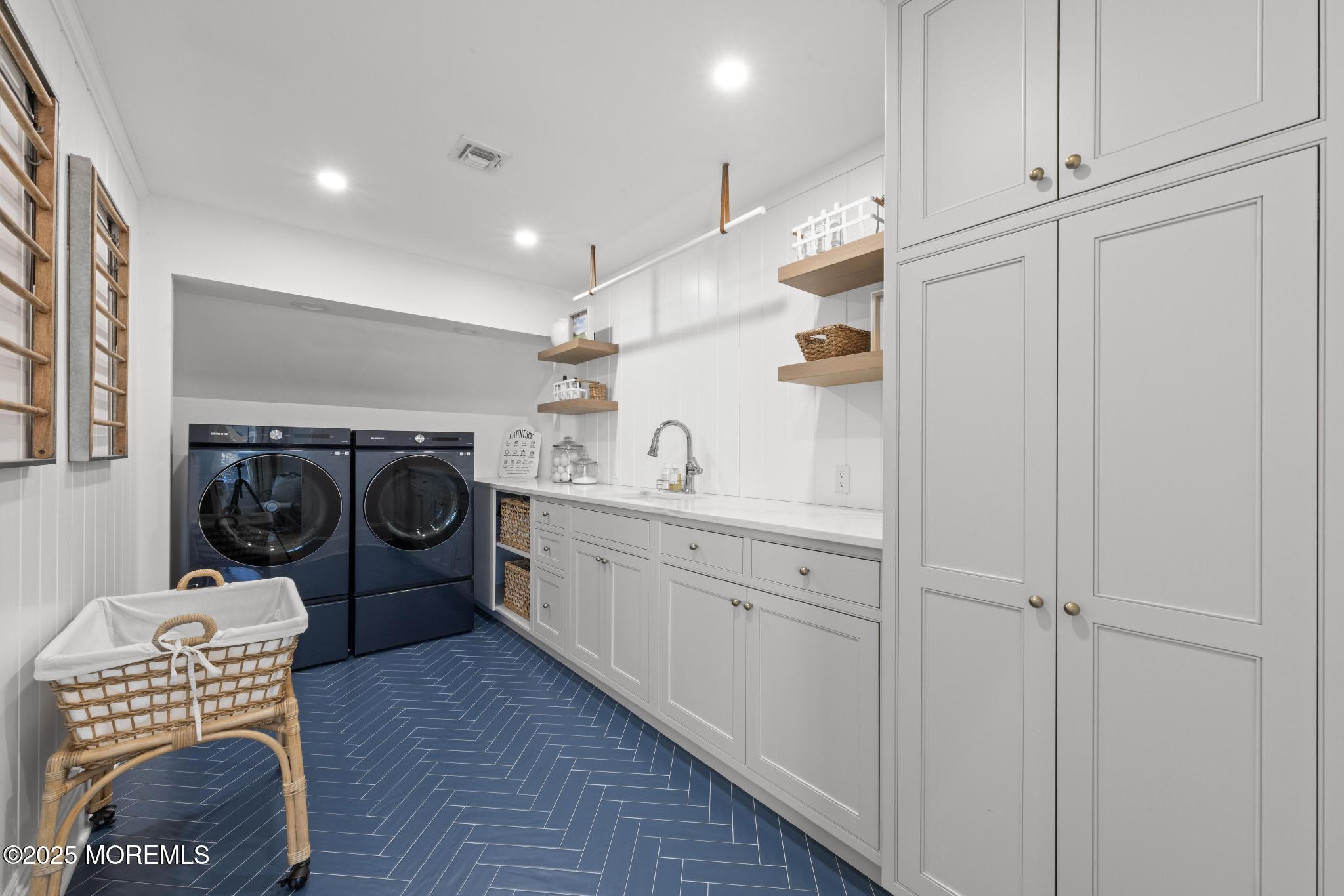 85 Goose Neck Point Road Oceanport, NJ 07757 - Photo 34 of 46 Laundry Room