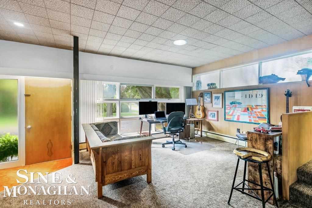 567 Middlesex Road Grosse Pointe, MI 48230 - Photo 9 of 30 50058365-8.JPG