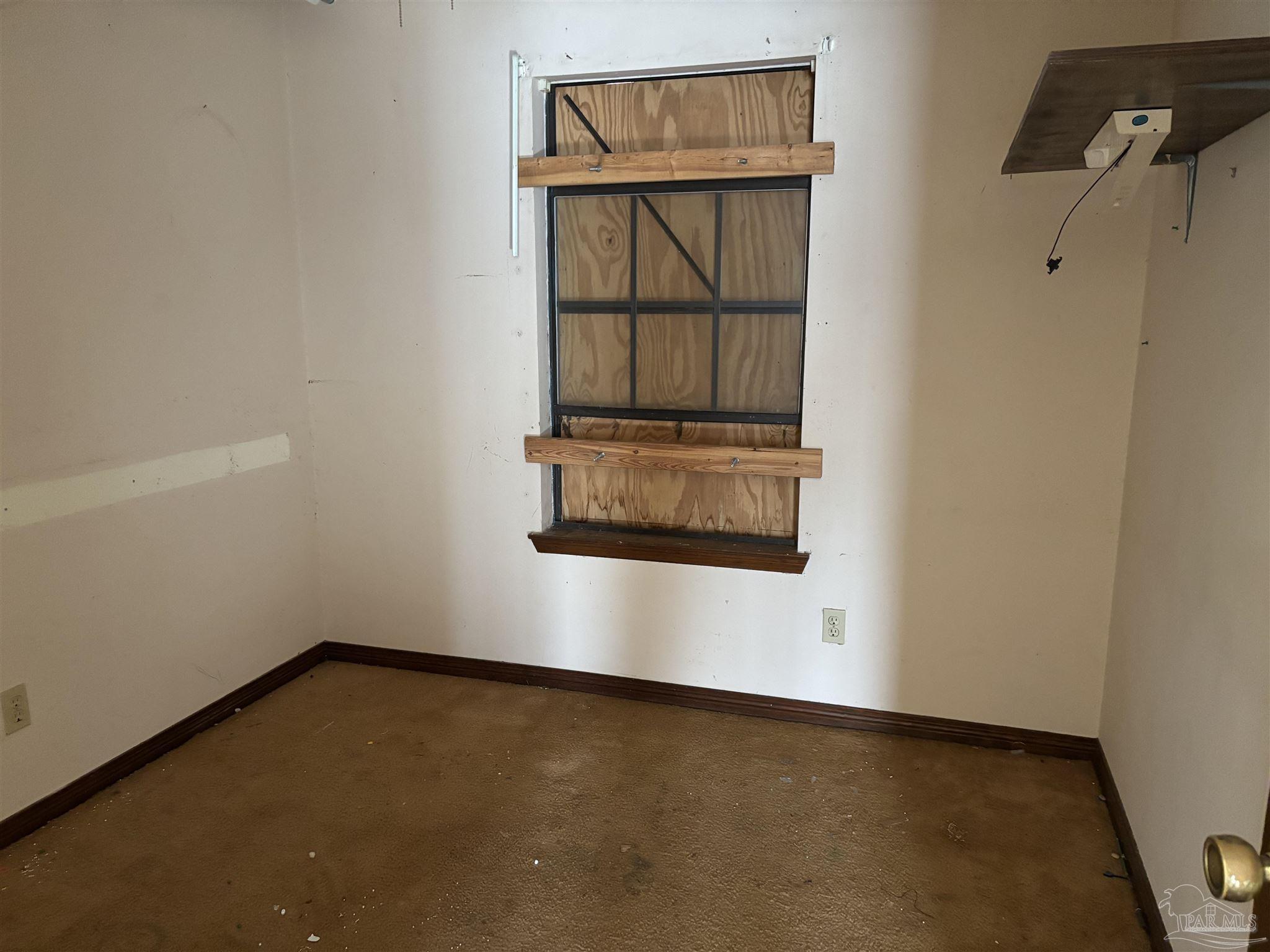 6481 Colonial Drive Milton, FL 32570 - Photo 11 of 16