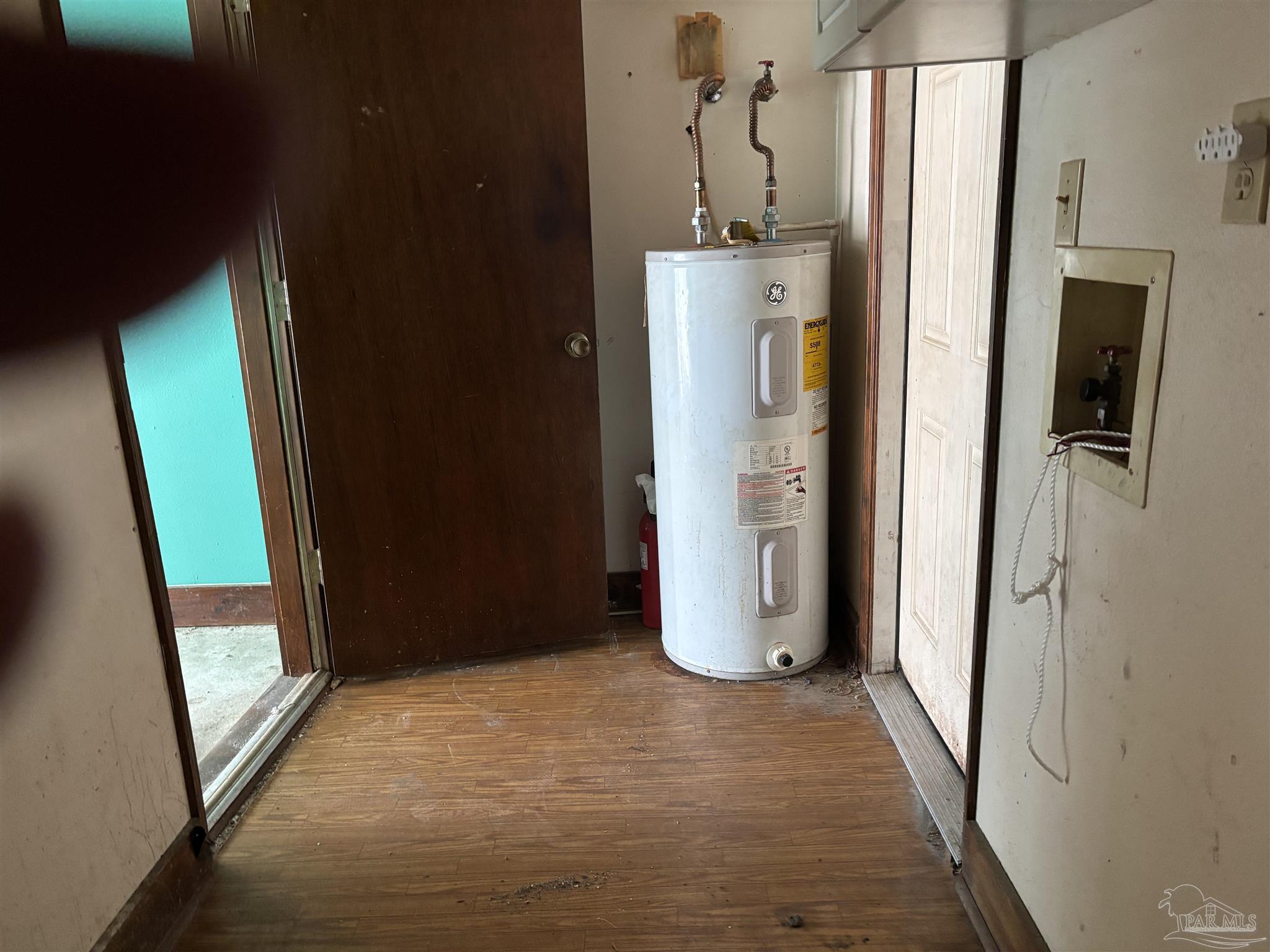 6481 Colonial Drive Milton, FL 32570 - Photo 8 of 16