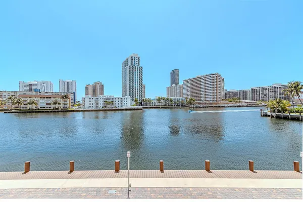 $1,675 | 121 Golden Isles Drive, Unit 104, Hallandale Beach, FL 33009