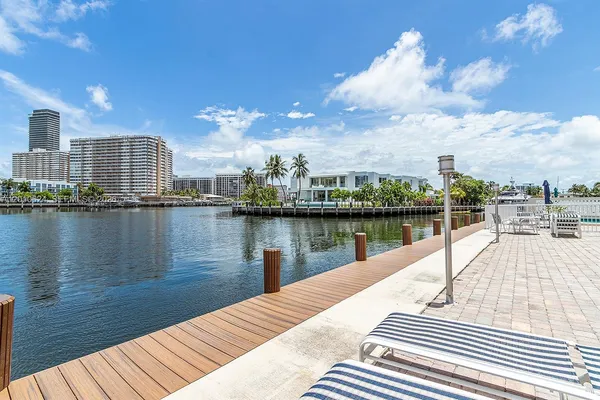 $1,675 | 121 Golden Isles Drive, Unit 104, Hallandale Beach, FL 33009