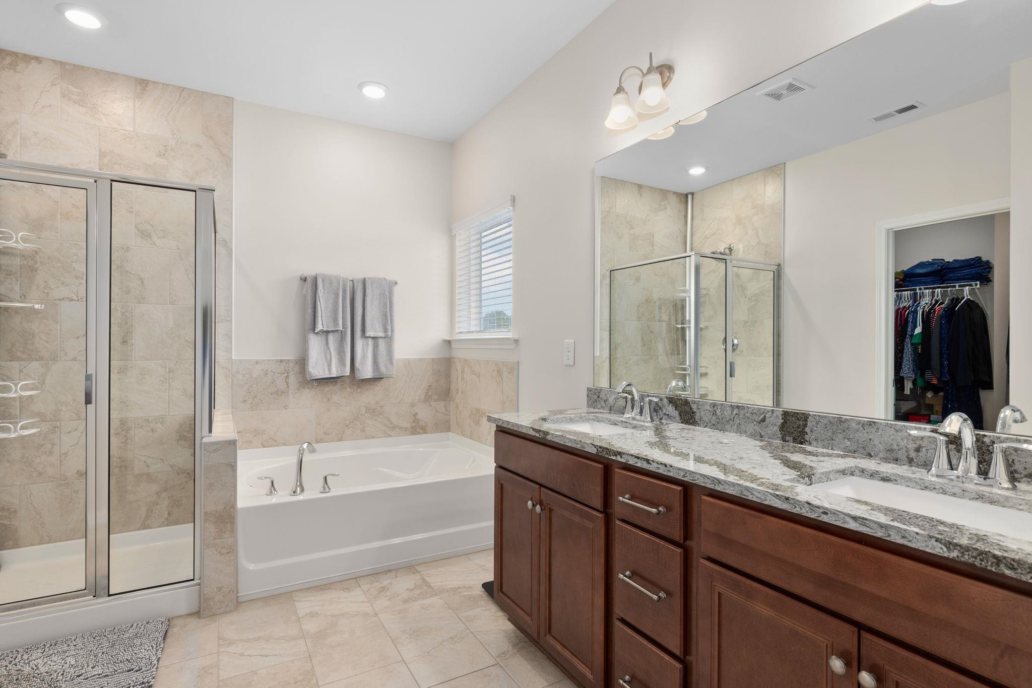 3263 Longleaf Estates Drive Raleigh, NC 27616 - Photo 21 of 60 Owner's Bath
