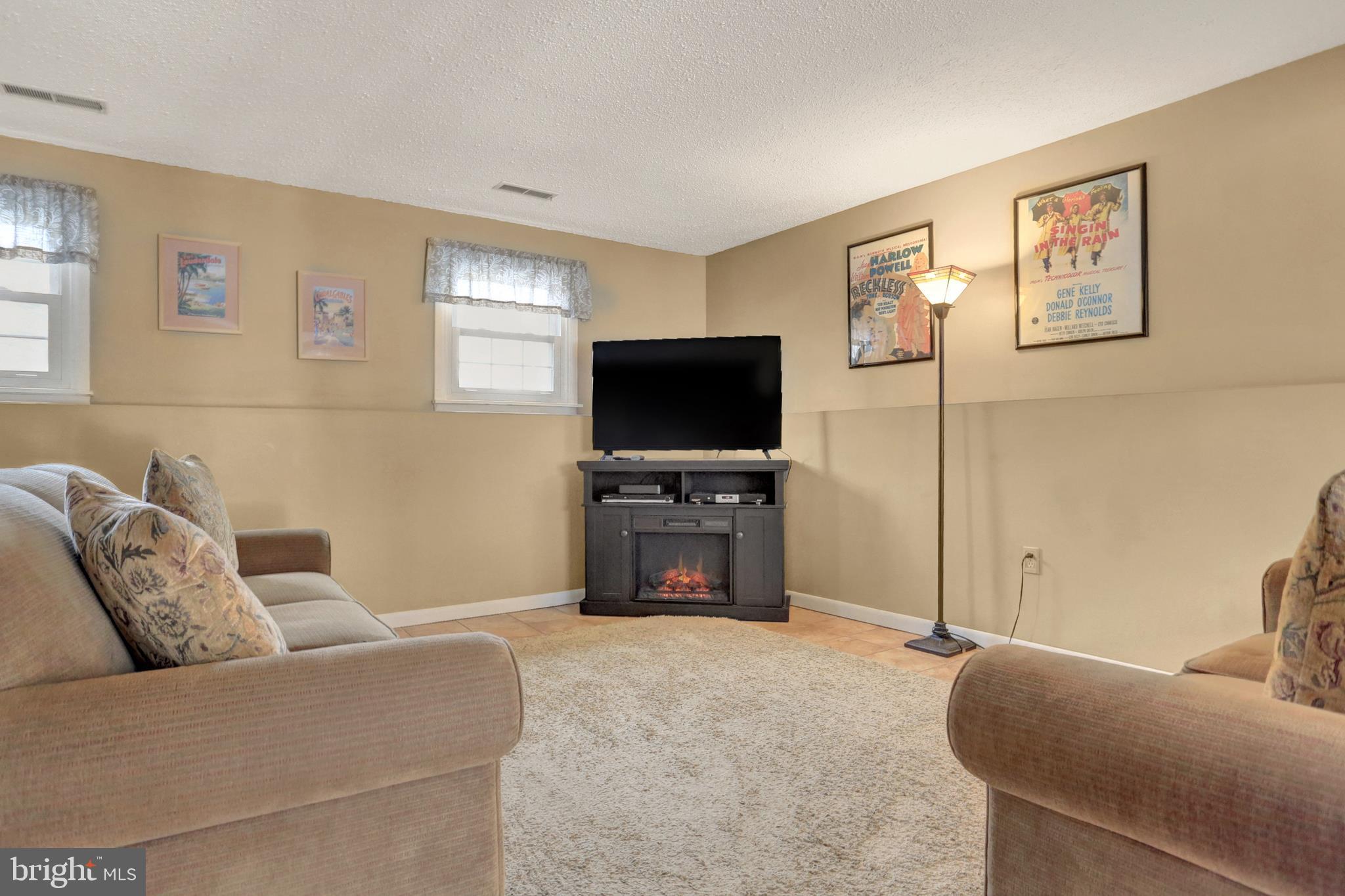 3001 Marlborough Road Dover, PA 17315 - Photo 18 of 28 Gallery Image 18
