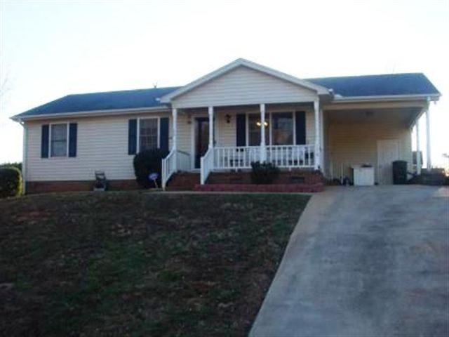 216 Maple Drive Anderson, SC 29621 - Photo 1 of 13