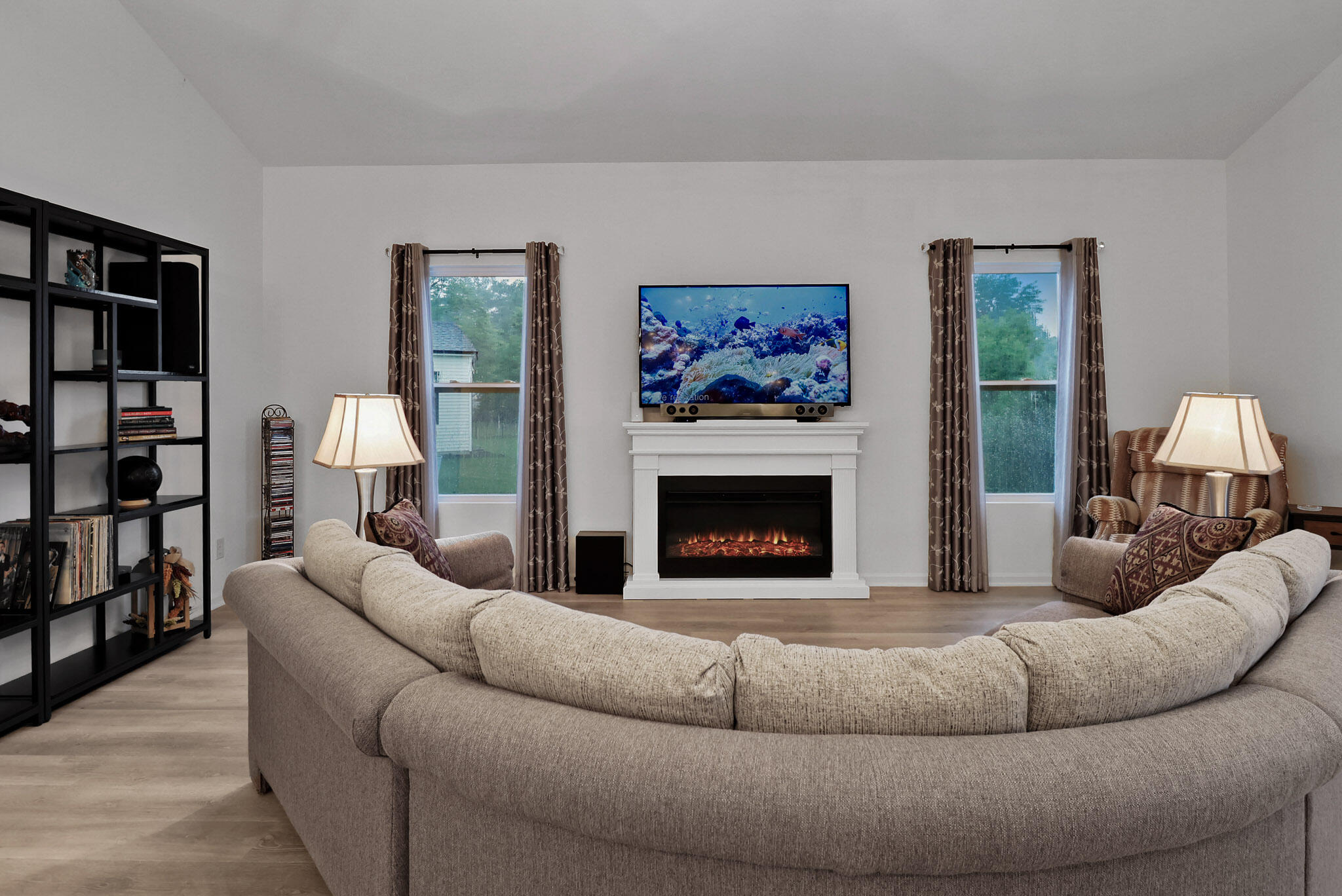 13085 Taft Street Crown Point, IN 46307 - Photo 16 of 47 2048x1368