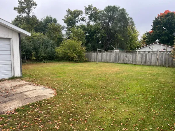 $125,000 | 715 Holden Avenue, Henning, MN 56551