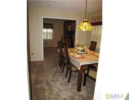 15 Carter Road East Brunswick, NJ 08816 - Photo 14 of 25 Gallery Image 14